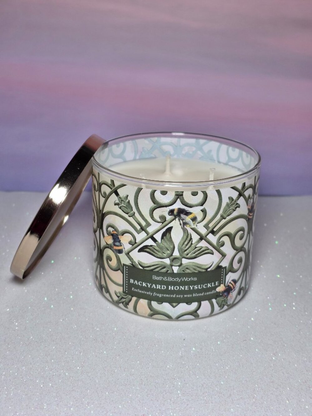 NEW*Bath & Body Works Backyard Honeysuckle 3 Wick Candle